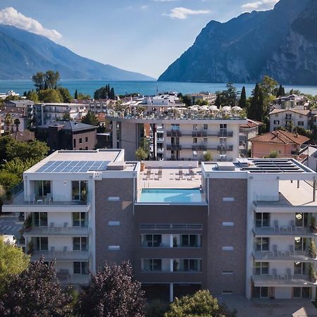 Aris Apartments & Sky Pool - Tonelli Hotels - Adult Friendly Ρίβα ντελ Γκάρντα Εξωτερικό φωτογραφία