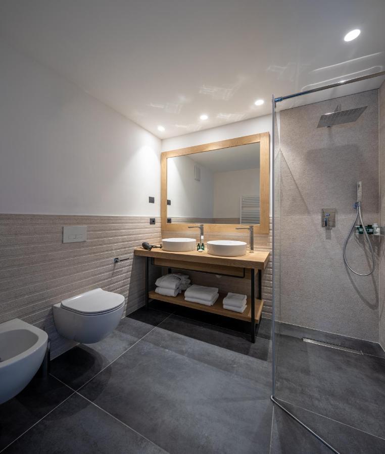 Aris Apartments & Sky Pool - Tonelli Hotels - Adult Friendly Ρίβα ντελ Γκάρντα Εξωτερικό φωτογραφία
