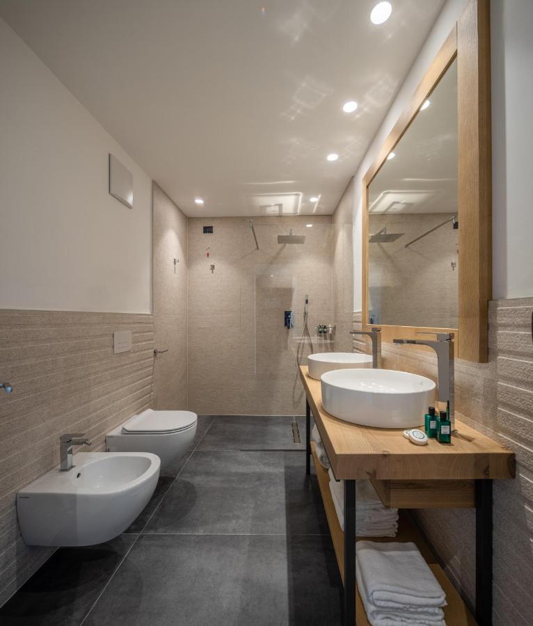Aris Apartments & Sky Pool - Tonelli Hotels - Adult Friendly Ρίβα ντελ Γκάρντα Εξωτερικό φωτογραφία
